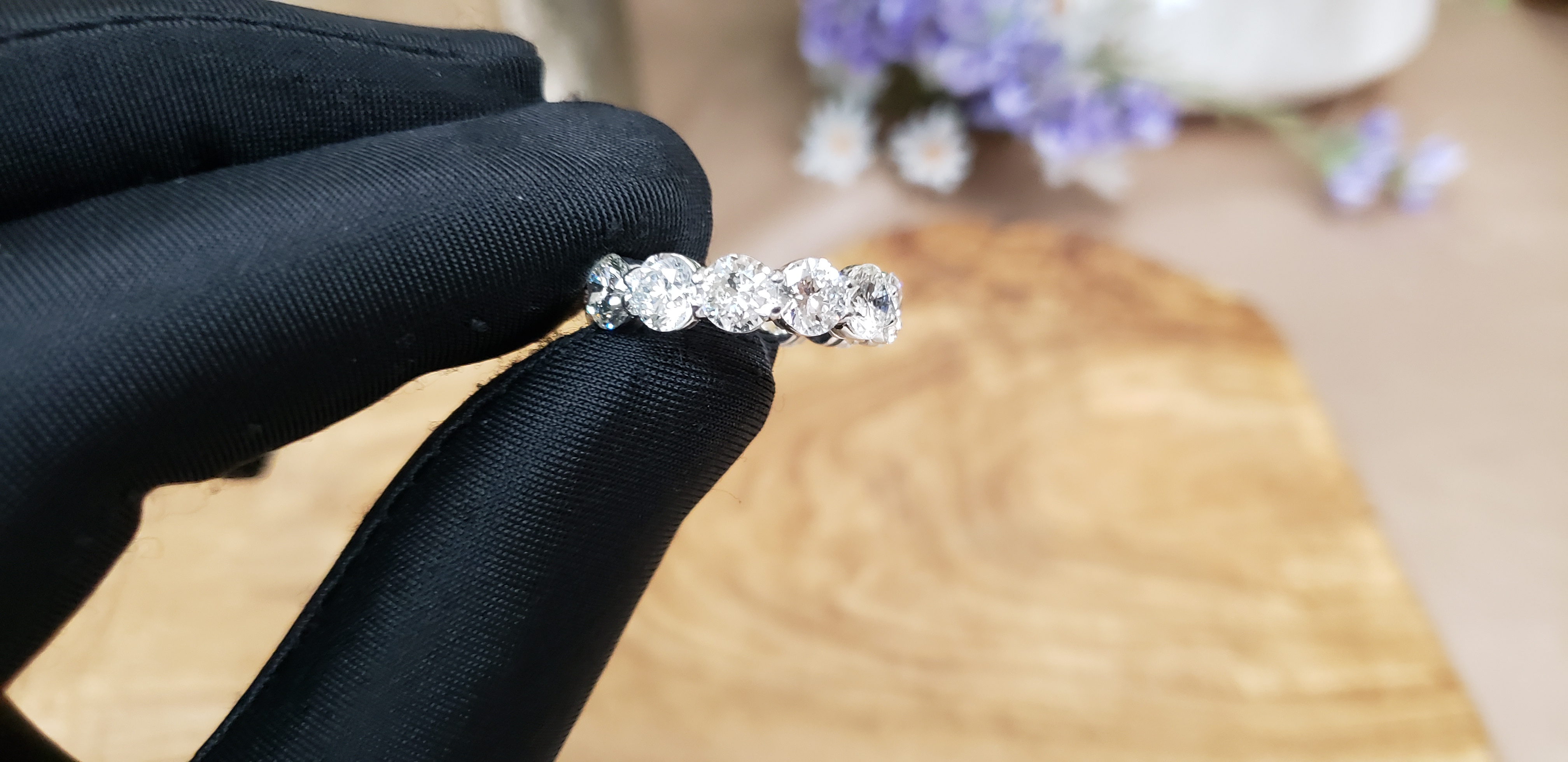 Round Shape Eternity Band 